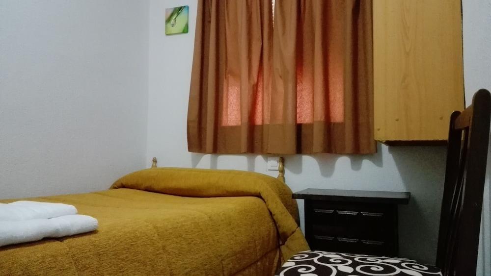 Hostal Santa Barbara 소리아 외부 사진